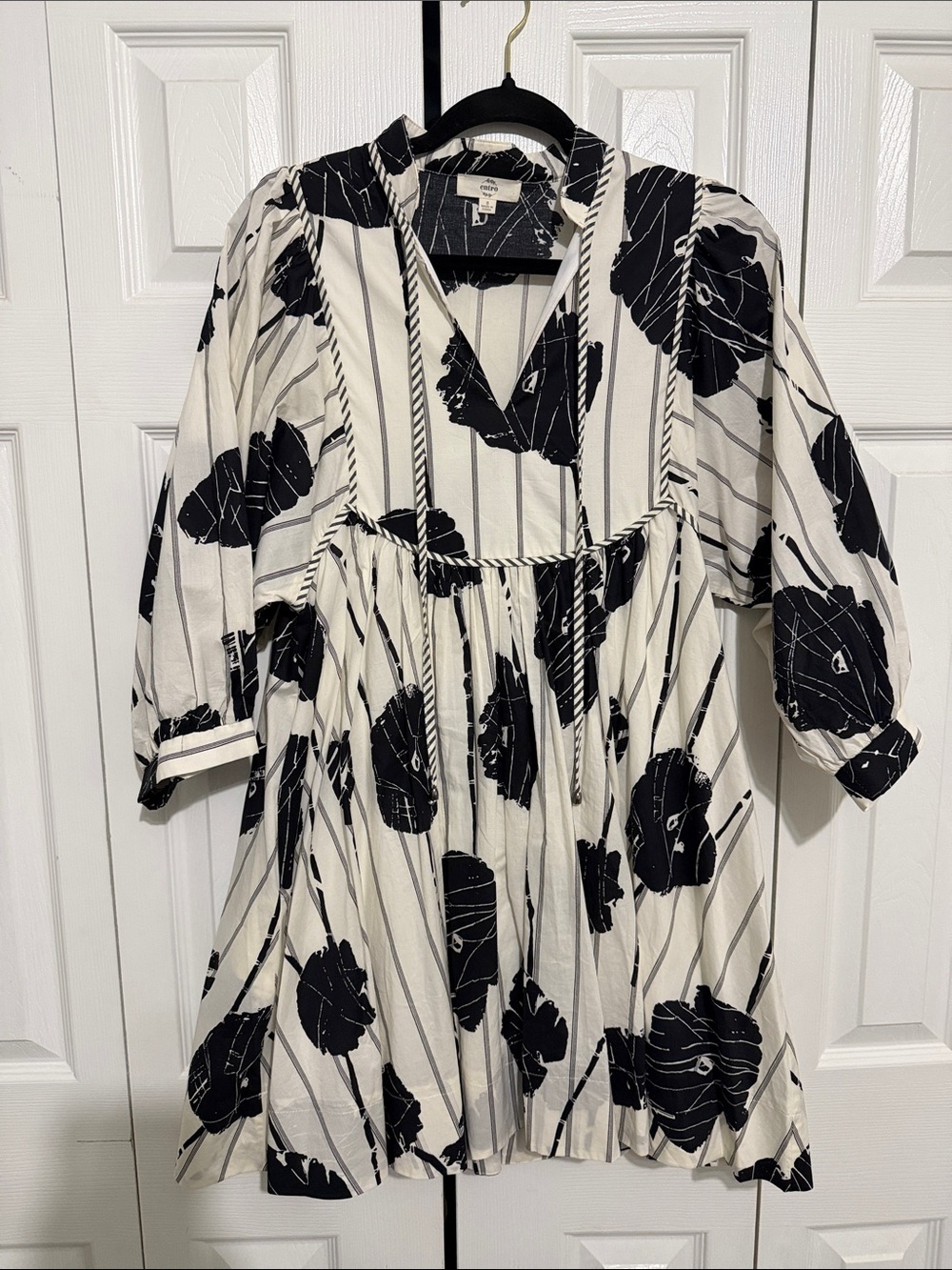 Women's Black & White Patterned Dress